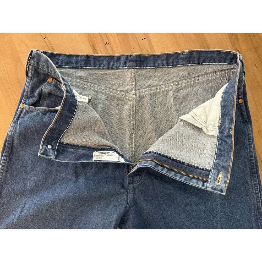Vintage Wrangler 31 MWZ Blue Jeans Mens 42x30 Straight Leg Country Western Denim
